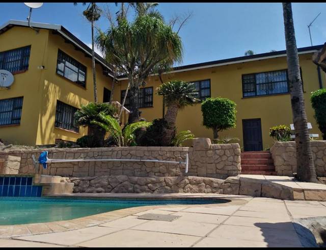 4 BEDROOM HOUSE FOR SALE IN MALVERN